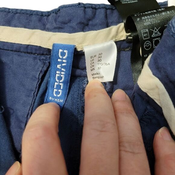 2/$20 H&M Divided Navy Blue Shorts Pants - Picture 3 of 5